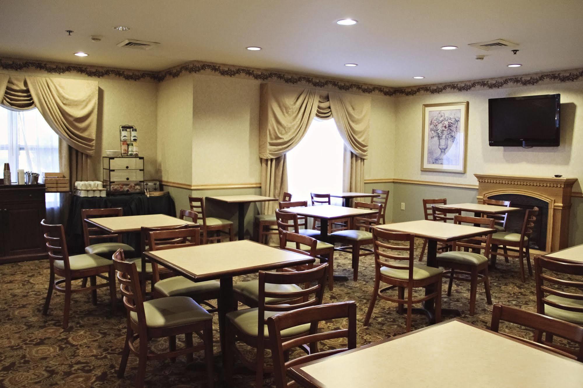 Country Inn & Suites By Radisson, Frackville Mount Pleasant Bagian luar foto